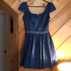 Holiday dress!! Francesca Alya brand dress size s!